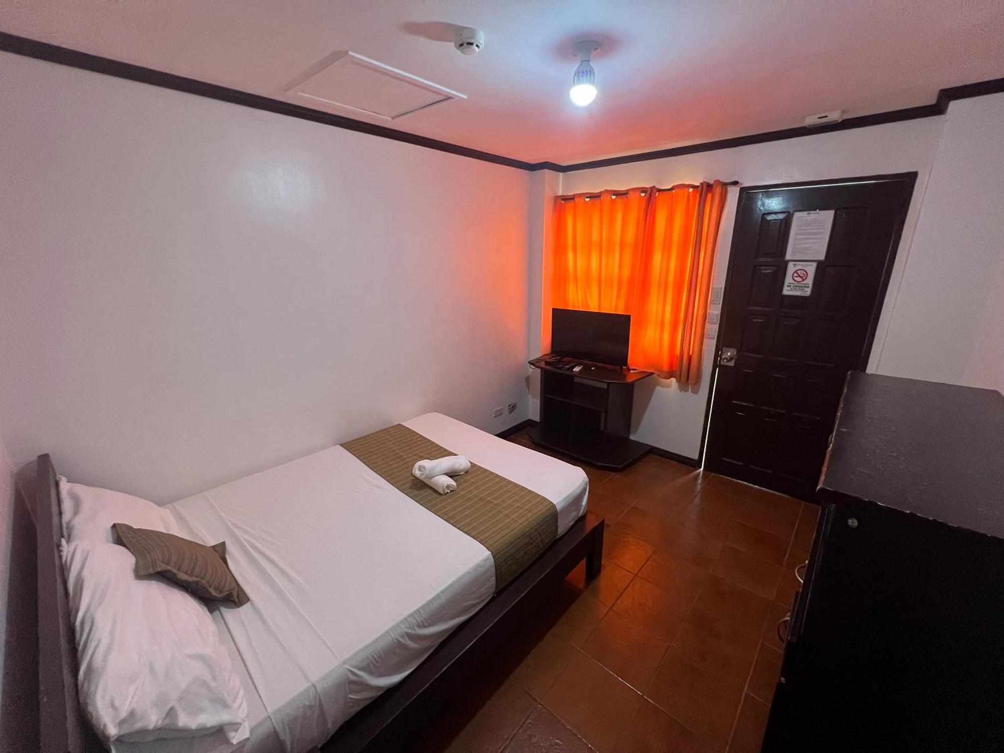 Subiza Beach Resort Olongapo Extérieur photo