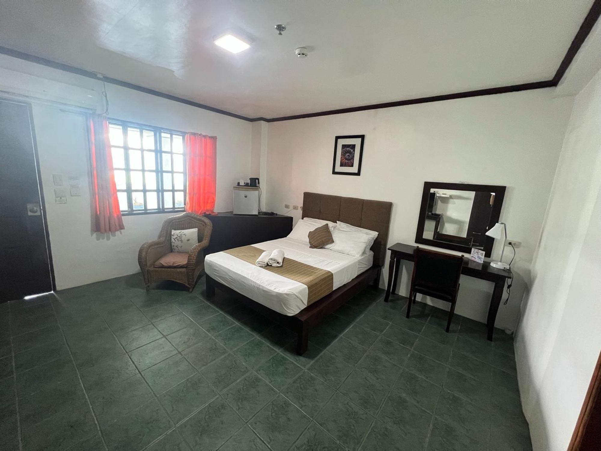 Subiza Beach Resort Olongapo Extérieur photo