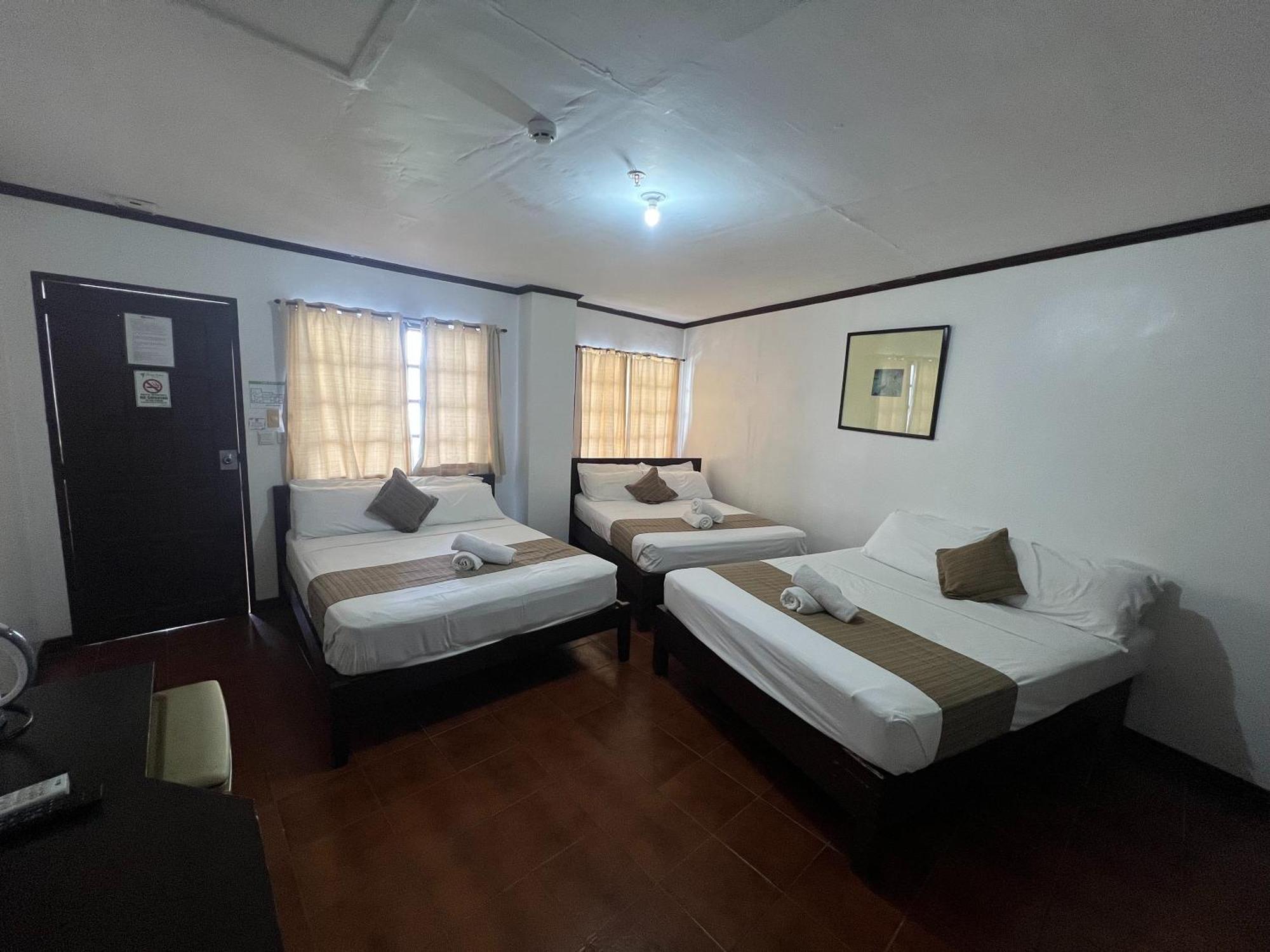 Subiza Beach Resort Olongapo Extérieur photo